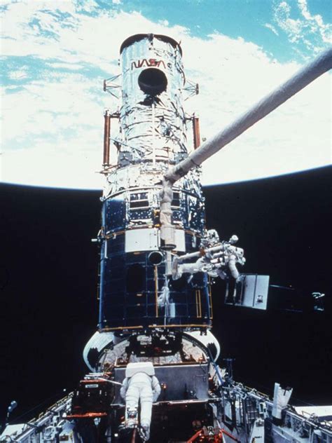 The Hubble Telescope At 25 When Will Hubble Ii Launch