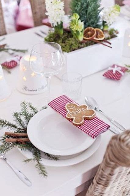 35 Christmas Table Settings You Gonna Love Digsdigs Montagem De