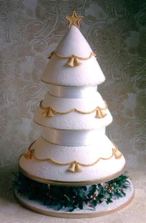 Christmas Wedding Cake Christmas Wedding Cake Toppers