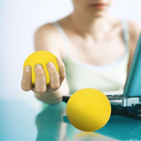 Lhcer Silicone Massage Therapy Grip Ball For Hand Finger Strength Exercise Stress Relief Grip