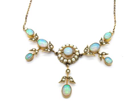 Ct Gold Edwardian Opal Natural Split Pearl Necklace In Original Case