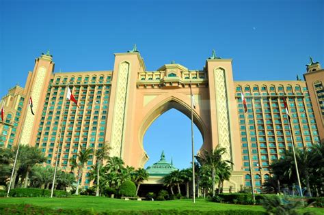 Фото Остров Palm Jumeirah в Дубае отель Atlantis из фотогалереи