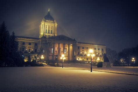 Manitoba Legislative Building Broadway Avenue Winnipeg M Flickr