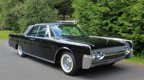 1961 Lincoln Continental Convertible S37 Seattle 2014