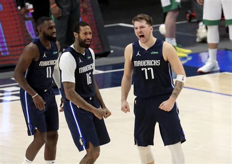 luka doncic enloqueció a la nba con sus dos triples en 17 segundos para darle el triunfo a