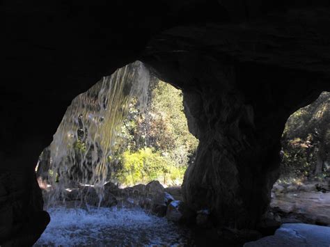 Santa Barbara Caves And Grottos Garcia Rock And Water