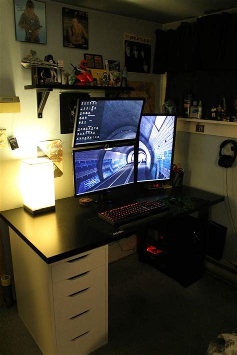 I Dont See Too Many Stacked Monitor Setups Thought Id