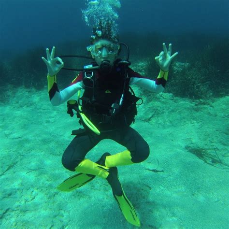 step 1 padi discover scuba diving dsd try dive diving menorca