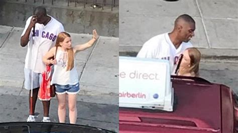 Womans Act Of Kindness Toward Blind Cubs Fan Goes Viral Abc7 New York