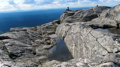 These Are The Most Memorable 5 Hikes In New Hampshire