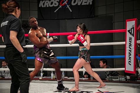 Lightweight Japanese Women Destroying Heavyweight By Bootlegr On Deviantart