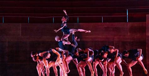 Chicago Dancers Perform As One By Randy Duncan The Finale For Dance