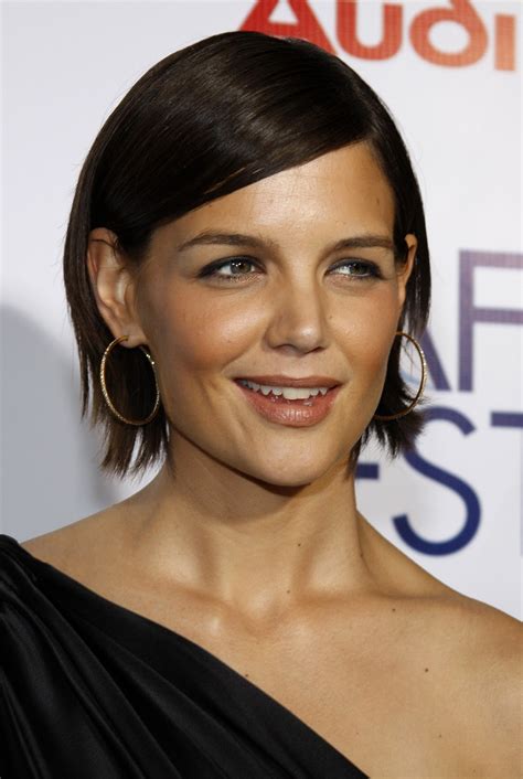 Katie Holmes Long And Loose Hairstyles Hairstyles And Fashion