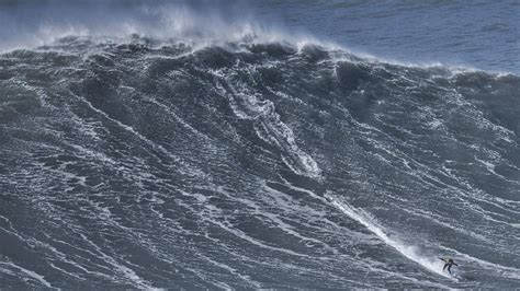 176 Meter High Extreme Rogue Wave Recorded In The Pacific Ocean