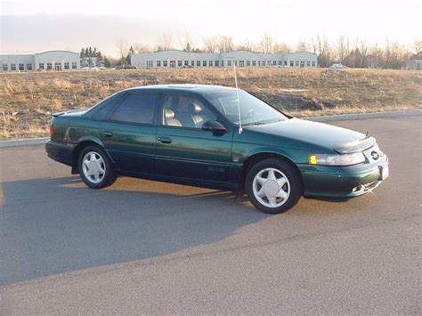 95 Taurus Sho I Know It May Seem Like The The Biggest Mommy Mobile In