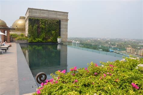 Review The Leela Palace Hotel New Delhi India World Traveller 73