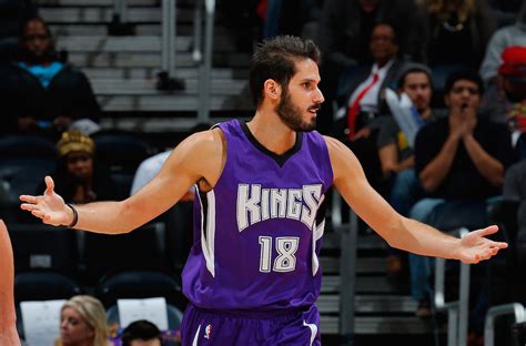 Welcome to the official facebook page of omri casspi. Omri Casspi, first Israeli to play in NBA, signs with ...
