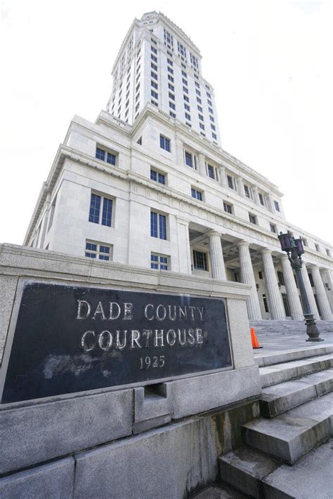 Miami Dade Courthouse Closes For Repairs Due To Safety Concerns After