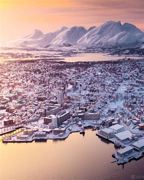 Beautiful Sunset At Pm In Troms Norway R Cityporn