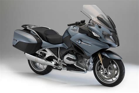Its time that the community saw these bikes to start creating their own, these bikes were purchased by code zero (polecat & buggs), crunch & converted by thehurk, we look forward to seeing the interesting bikes everyone. Présentation de la moto BMW R 1200 RT 2014