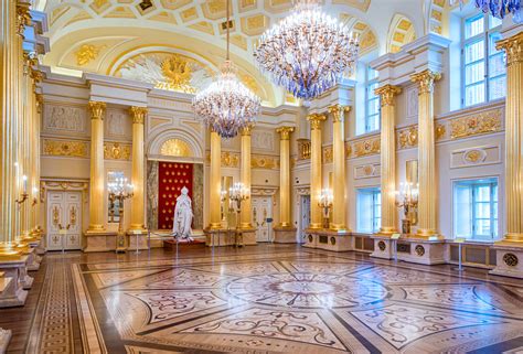 驚異のロマノフ王朝宮殿15選 ロシア・ビヨンド