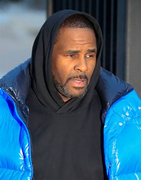 He has been accused of sexual abuse and misconduct by this material may not be published, broadcast, rewritten, or redistributed. R. Kelly wyszedł z więzienia, nie przyznaje się do winy ...