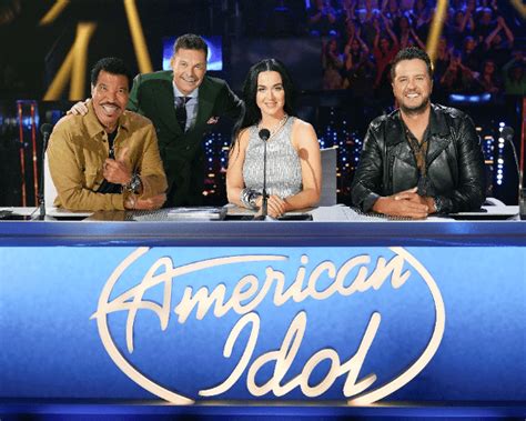 Judges Luke Bryan Katy Perry Lionel Richie And Host Ryan Seacrest Return To American Idol