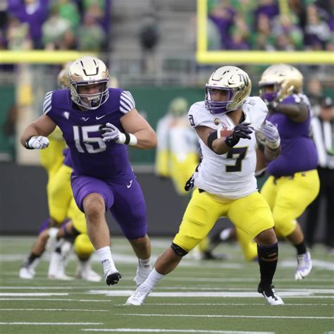 Pac 12 Championship Huskies Defeat Ducks In Thrilling Contest