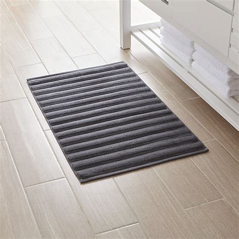 Bath mats, rugs & toilet covers └ bathroom accessories └ bath └ home & garden all categories food & drinks antiques art baby books, comics & magazines business cameras cars, bikes, boats clothing, shoes & accessories coins collectables computers/tablets & networking crafts dolls. Grey Bath Mat | Crate and Barrel