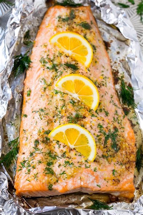 Paint salmon fillet with honey sriracha glaze (recipe above), or sauce of your. Salmon in Foil with Lemon and Dill - Dinner at the Zoo