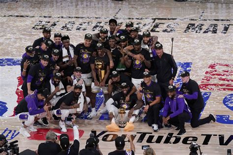 Nba Finals La Lakers End 10 Year Wait For Title With Blow Out Win Over Heat