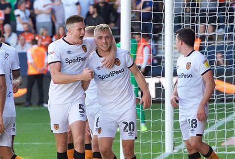 Abraham scores twice in first 20 minutes, before clark pulls one back. Hull City vs Luton Town : Match Info Prediction - SongbadPress