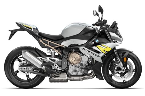 2021 Bmw S 1000 R First Look 16 Fast Facts Specs And Photos Flipboard