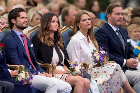 Prinzessin sofia (36) und prinz carl philip (41) erwarten ihr drittes kind. Prinzessin Madeleine + Prinz Carl Philip: Ihre Reaktion ...