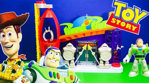 Unboxing The Toy Story Imaginext Pizza Planet Playset With Woody Youtube
