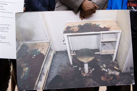 Autopsy finds 'severe neglect' to blame for man's death in bedbug