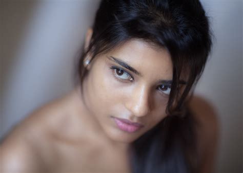 Masaüstü 3363x2400 Px Aktris Aishwarya Güzel Güzellik Bollywood Esmer Sevimli Gözler