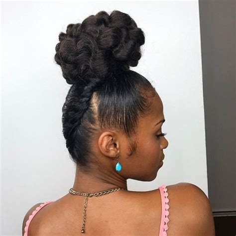 Best 35 Top Knot Bun Ideas On Therighthairstyles