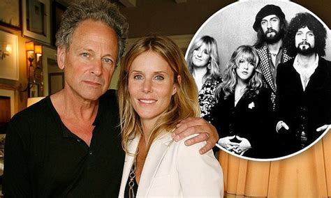 Fleetwood Mac S Lindsey Buckingham Splits With Wife Of 21 Years Kristen Messner R Trendandstyle