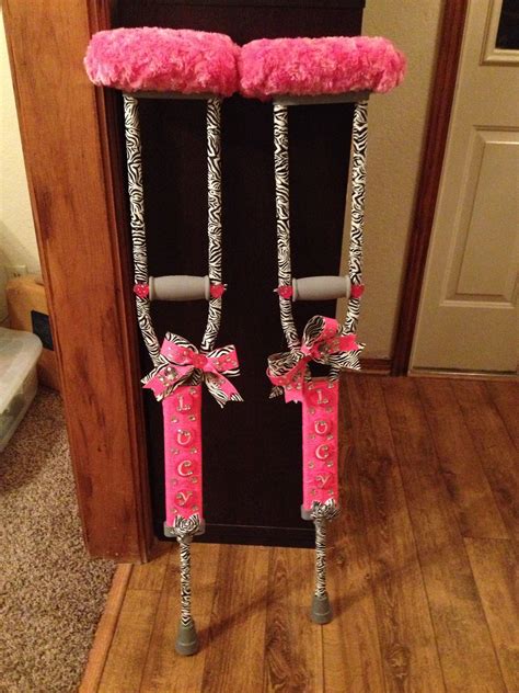 Pin By Amanda Mcqueen On Shes Crafty Decorated Crutches Crutches