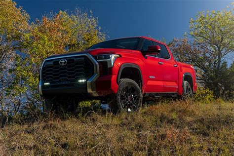 Toyota Us Gives Tundra A Trd 3 Inch Lift Kit
