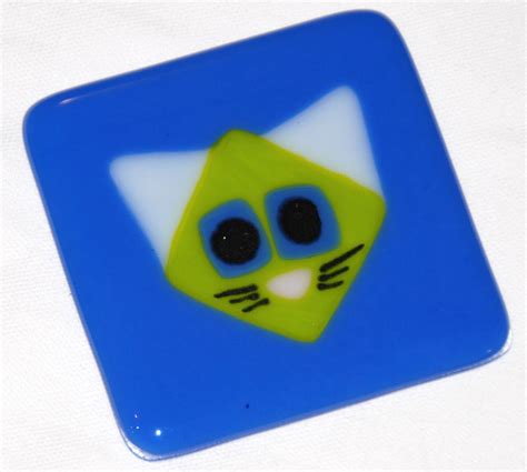 Omega Glass Fused Glass Art That S Ridiculously Cool Cat Faces On Fused Glass Coasters Meow