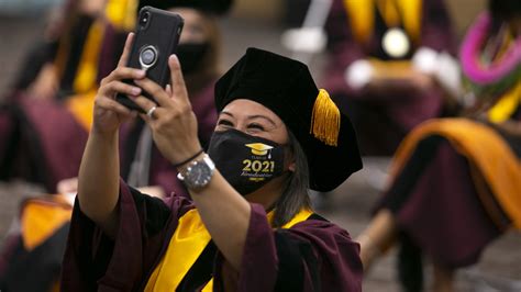 See Alternative Graduation Ceremonies For Covid 19 At Asu This Spring