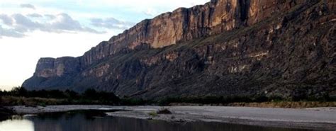 Monumento Natural Río Bravo Del Norte Estados Chihuahua Y Coahuila