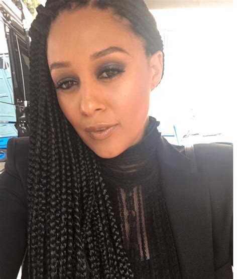 All The Ways Tia Mowry Is Rocking Her Hell Out Of Her Protective Style Slick Hairstyles