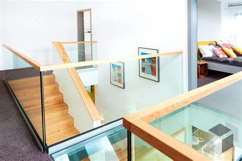 Sollen wir für kapazitätsengpässe in der produktion zahlen? Offenes Treppenhaus mit Galerie | Fingerhut haus ...