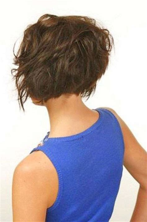 Take your fave short hair photo to your stylist. Image result for hairstyle bob back view curly (With ...