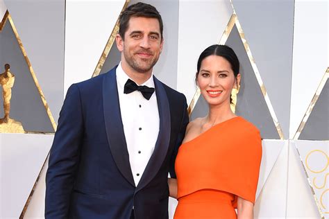 Aaron Rodgers Dating History His Fiancée Ex Girlfriends