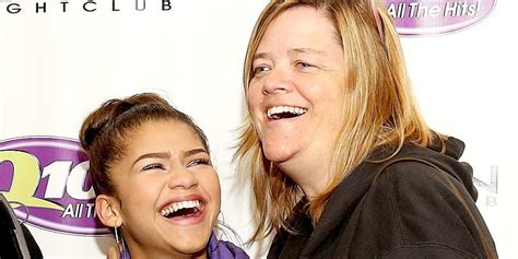 Well, if you guys watch 30 days with zendaya. What we know about Zendaya's mother? - Claire Stoermer