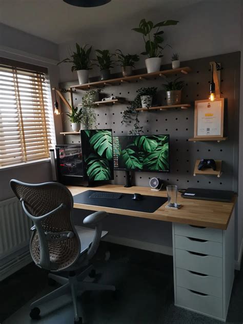 Unbelievable Ikea Office Desk Setup That Has Been Trending On Reddit
